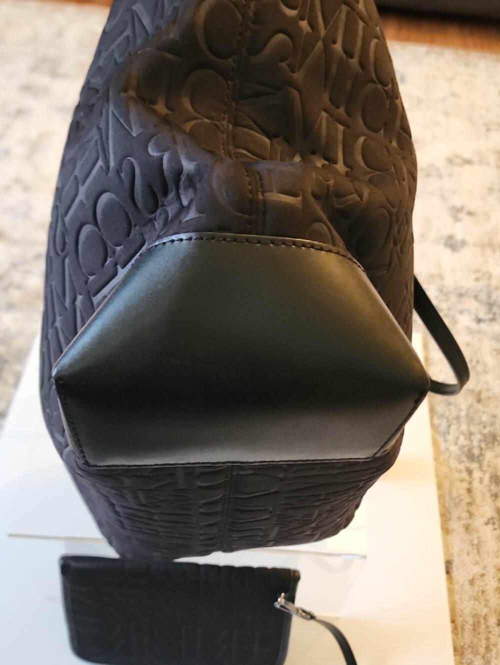 Michael Kors Black Monogram Tote with Wristlet Pouch. 14×13×5 - Picture 7 of 13